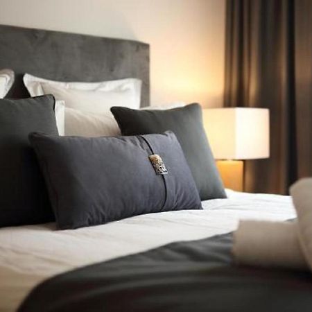 Fivos Luxury Suite Athena Bagian luar foto